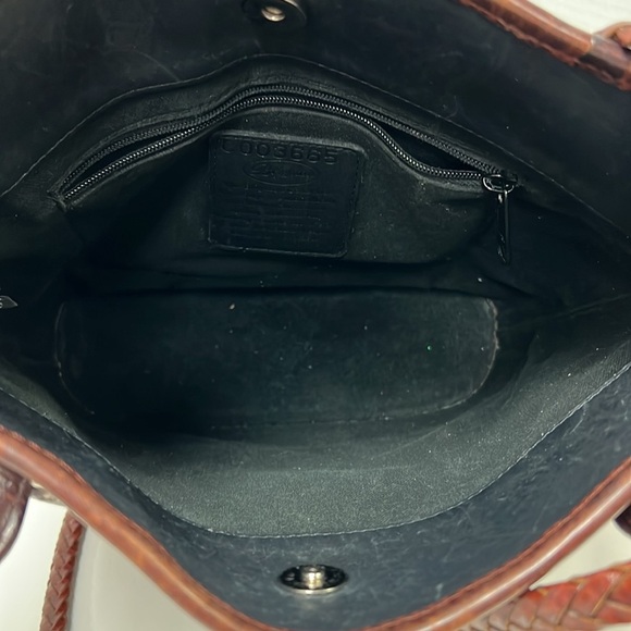 Brighton “Caroline” 2-Tone Leather Bucket Tote - Picture 5 of 11